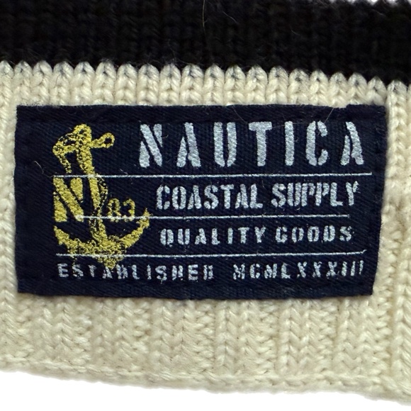 Classic Nautica Striped Scarf - New with Tags! ⚓ - Picture 5 of 11